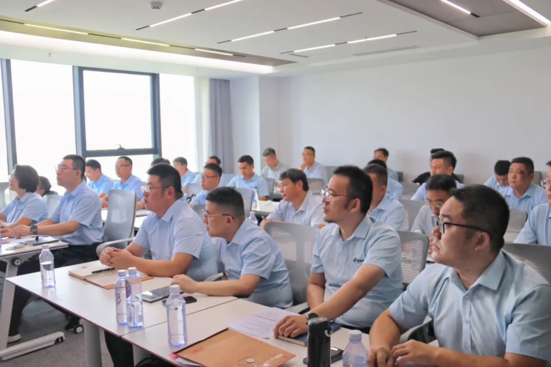 2024年上半年中層管理干部述職會(huì)議：述職曬答卷，砥礪再奮進(jìn)。
